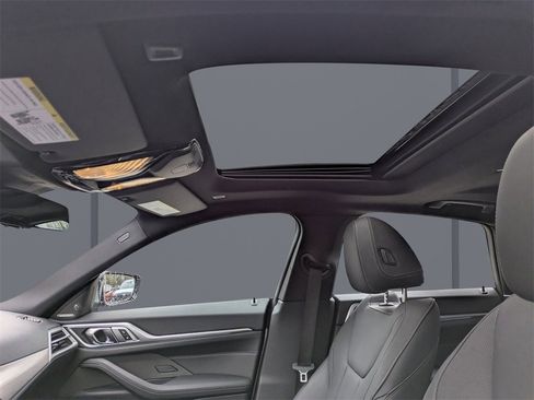 Used 2025 BMW i4 xDrive40i image 20