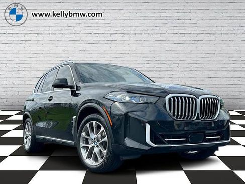 Used 2024 BMW X5 xDrive40i w/ Premium Package AWD/4WD image 1