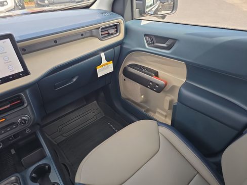 New 2025 Ford Maverick Lariat w/ 4K Tow Package AWD/4WD image 10