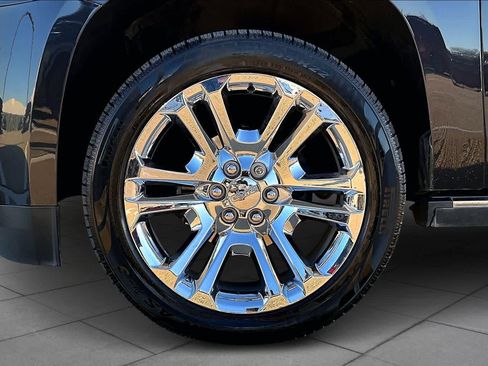 Used 2020 GMC Yukon Denali w/ Denali Ultimate Package image 10