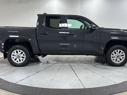 Certified 2024 Toyota Tacoma SR image 6