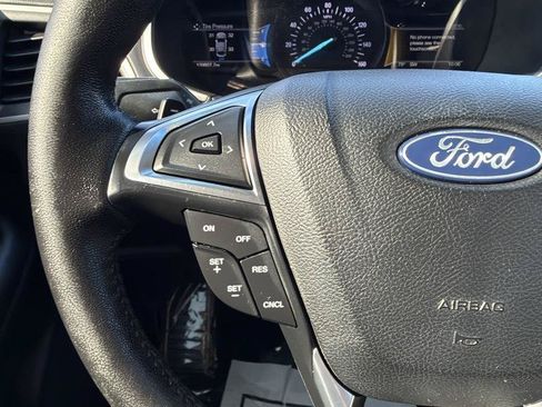 Used 2018 Ford Edge SEL w/ Equipment Group 201A FWD image 48