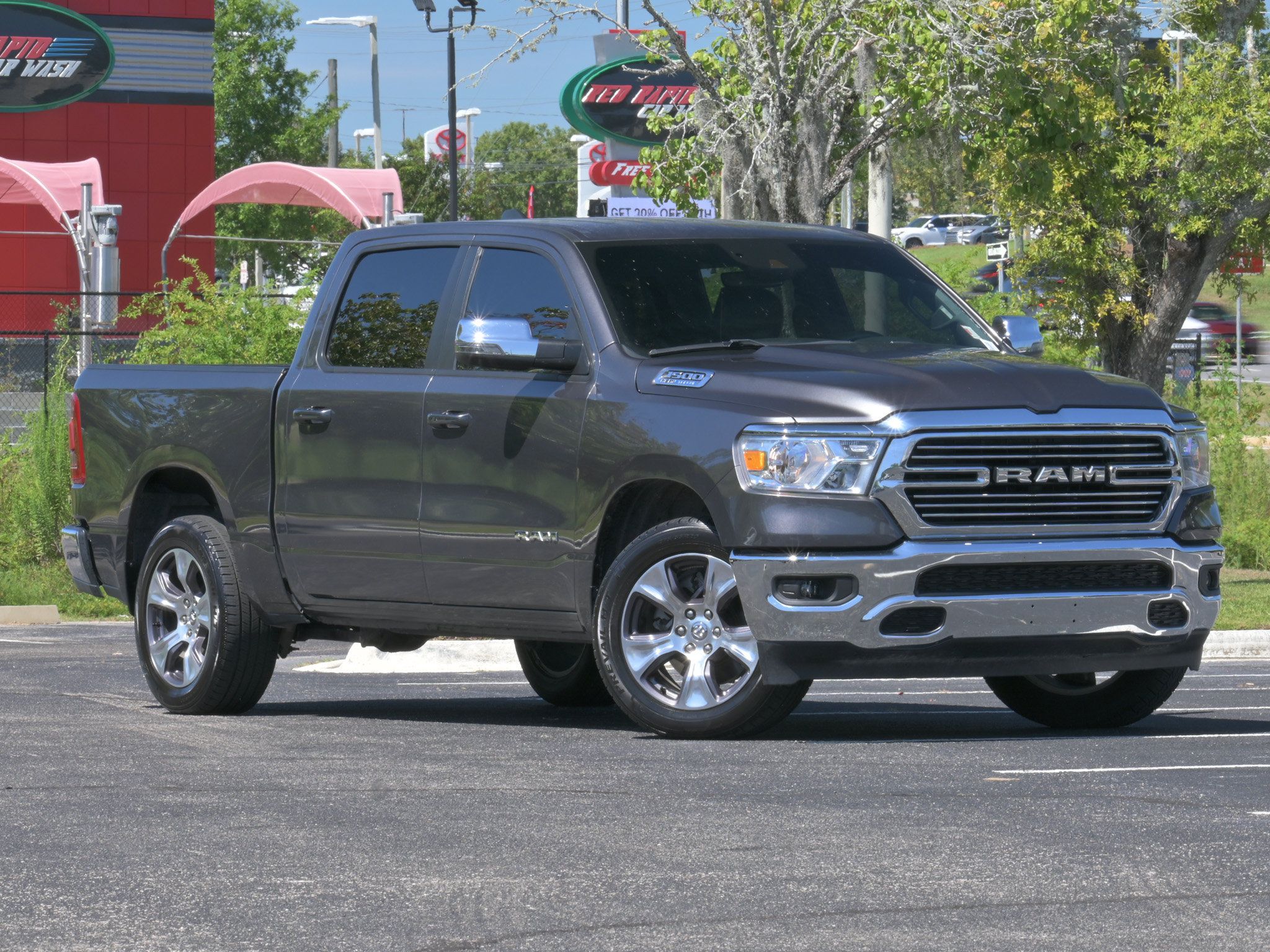 Used 2024 RAM 1500 Laramie RWD image 2