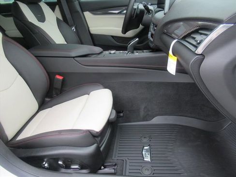 New 2026 Cadillac CT5 Sport image 9