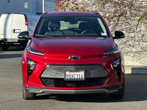Used 2023 Chevrolet Bolt EUV LT w/ Convenience Package image 10