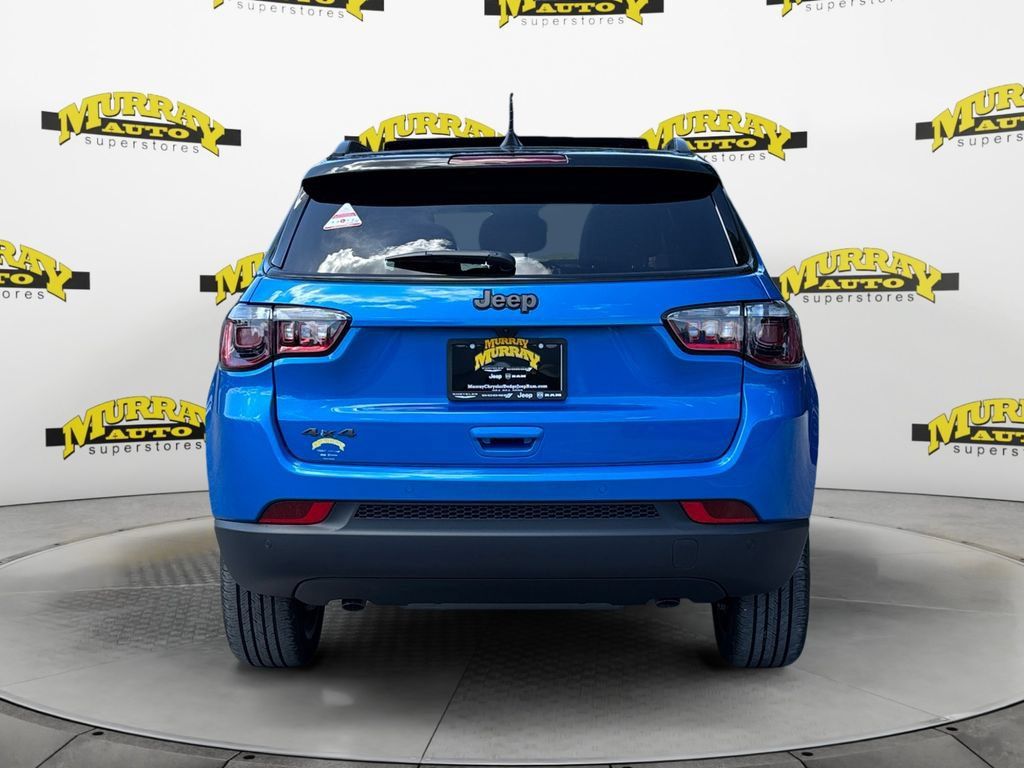 New 2025 Jeep Compass Limited w/ Sun & Sound Group AWD/4WD image 4