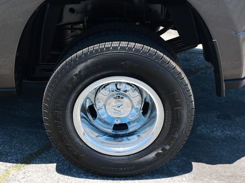 New 2026 RAM 3500 Tradesman AWD/4WD image 10