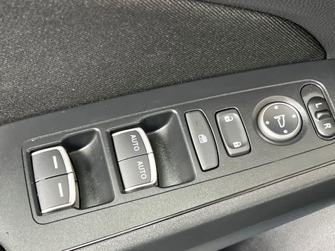 Used 2024 Honda Civic Sport image 13