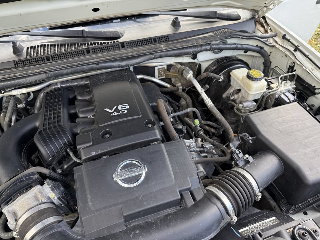Used 2018 Nissan Frontier SV AWD/4WD image 39