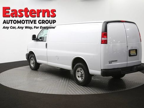 Used 2021 Chevrolet Express 2500 w/ Driver Convenience Package RWD image 62