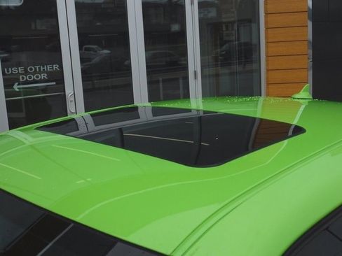 Used 2023 Dodge Challenger SRT Hellcat image 9