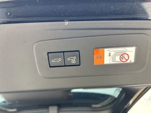 Used 2024 Toyota Land Cruiser image 10