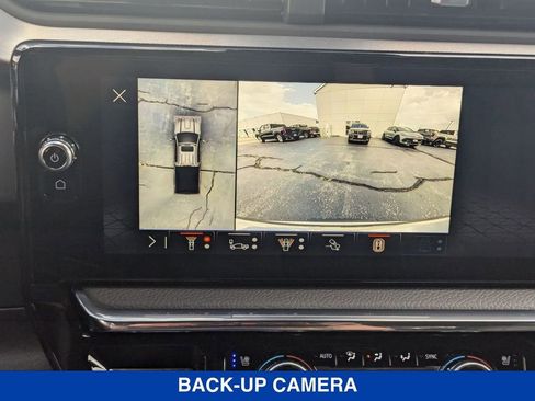 New 2025 GMC Sierra 3500 Denali w/ Denali Reserve Package image 26