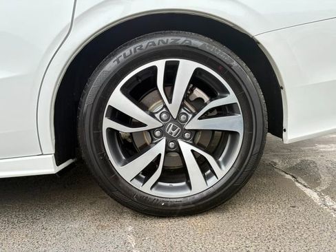 Used 2021 Honda Odyssey Touring image 13