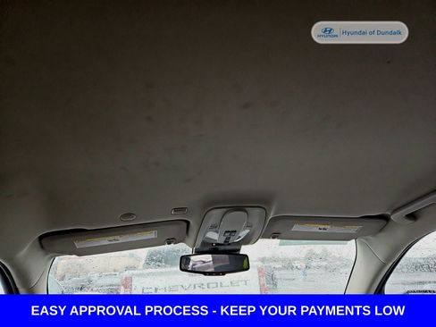 Used 2017 Chevrolet Equinox LT image 11