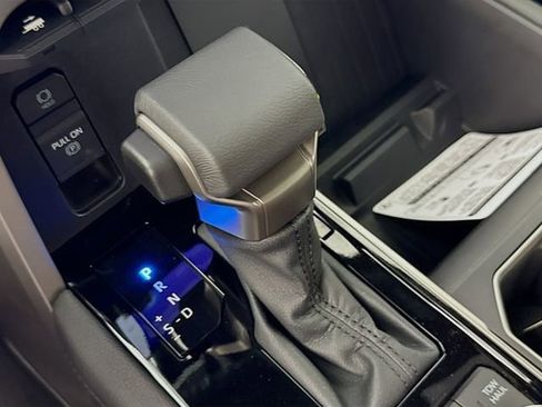 New 2026 Toyota Tundra Limited AWD/4WD image 16