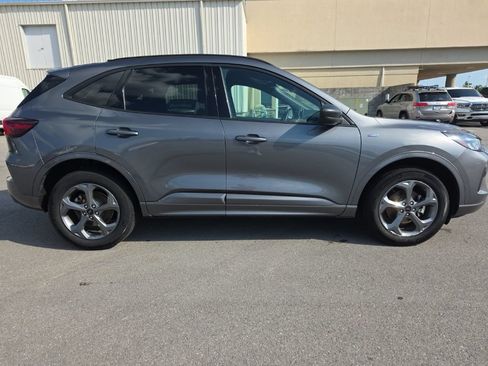 Used 2024 Ford Escape ST-Line AWD/4WD image 4