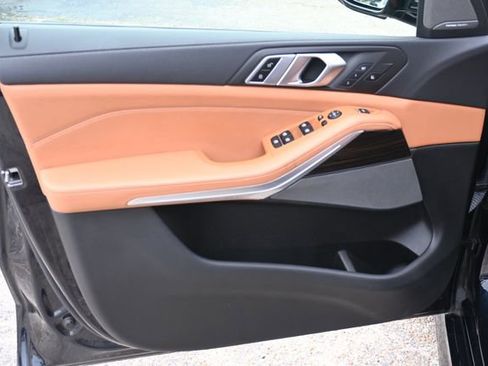 Used 2021 BMW X5 M50i w/ Dynamic Handling Package image 10