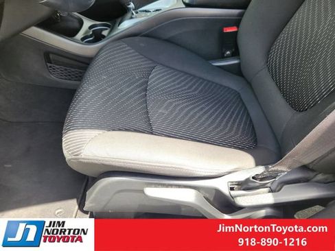 Used 2018 Dodge Journey SE w/ Popular Equipment Group FWD image 24