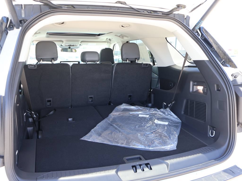 New 2026 Ford Explorer Active w/ Active Comfort Package AWD/4WD image 17