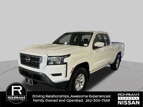 Certified 2024 Nissan Frontier SV w/ Technology Package AWD/4WD image 11
