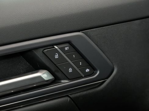 New 2026 GMC Terrain Denali w/ LPO, Floor Liner Package AWD/4WD image 6