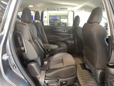 Used 2024 Subaru Ascent Premium w/ Convenience Package image 19