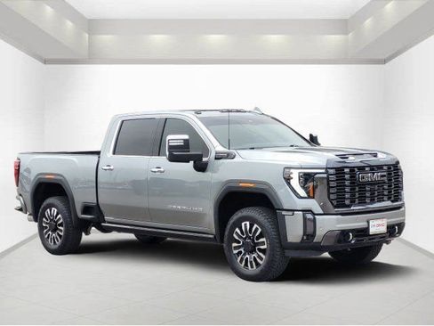 Used 2024 GMC Sierra 2500 Denali Ultimate w/ Max Trailering Package AWD/4WD image 1