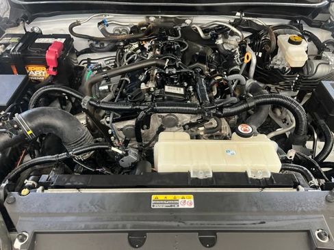 Used 2024 Toyota Tacoma SR5 AWD/4WD image 21