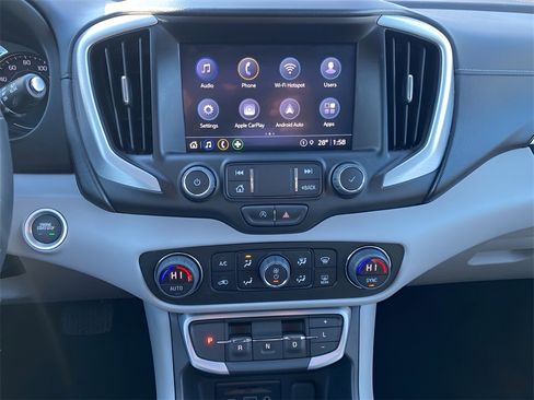 Used 2024 GMC Terrain SLT w/ Tech Package image 23