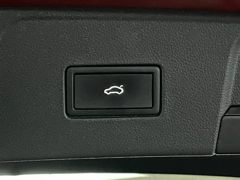 Certified 2023 Volkswagen Atlas SEL Premium image 41