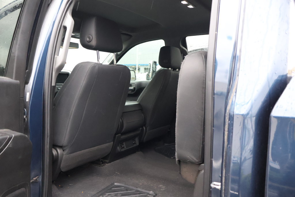 Used 2020 Chevrolet Silverado 1500 Custom Trail Boss w/ Custom Convenience Package AWD/4WD image 32