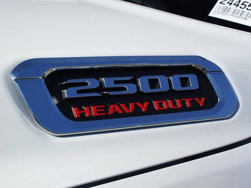 Used 2024 RAM 2500 Big Horn image 16