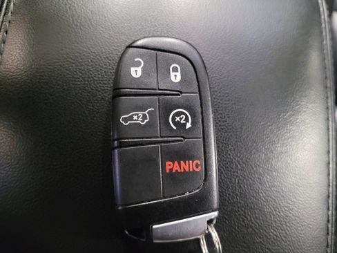 Used 2018 Jeep Grand Cherokee Limited AWD/4WD image 32