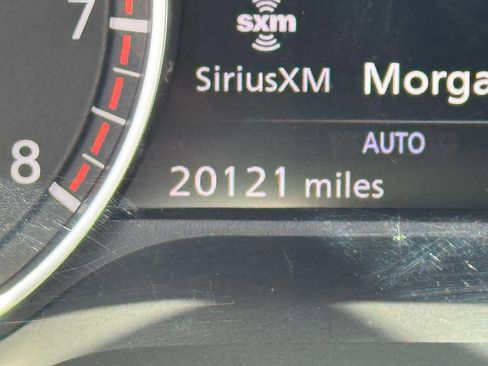 Used 2025 Nissan Pathfinder SV AWD/4WD image 25