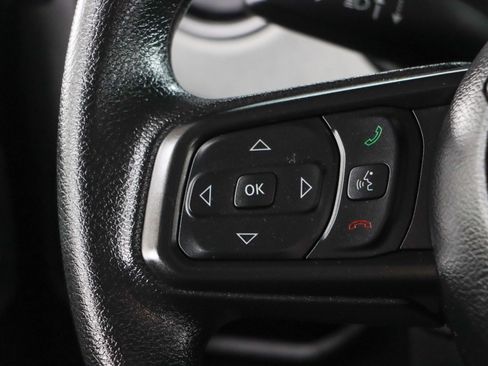 Used 2025 Jeep Gladiator Sport image 13