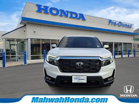 Used 2023 Honda Passport EX-L image 2