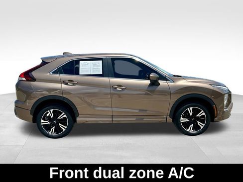 Used 2024 Mitsubishi Eclipse Cross SEL AWD/4WD image 4