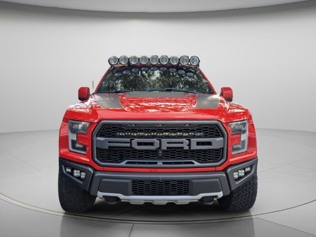 Used 2018 Ford F150 Raptor w/ Equipment Group 802A Luxury AWD/4WD image 3