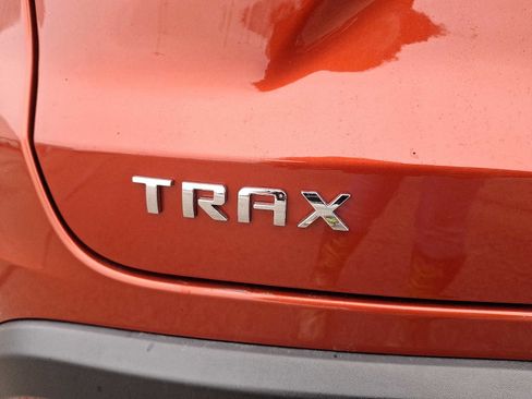 Certified 2024 Chevrolet Trax LS w/ LS Convenience Package image 31