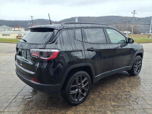 New 2026 Jeep Compass Latitude image 6