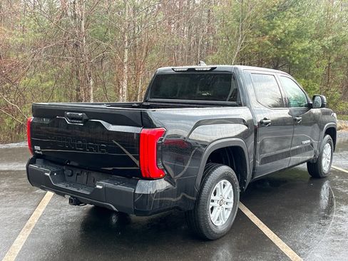 Used 2025 Toyota Tundra SR5 AWD/4WD image 5
