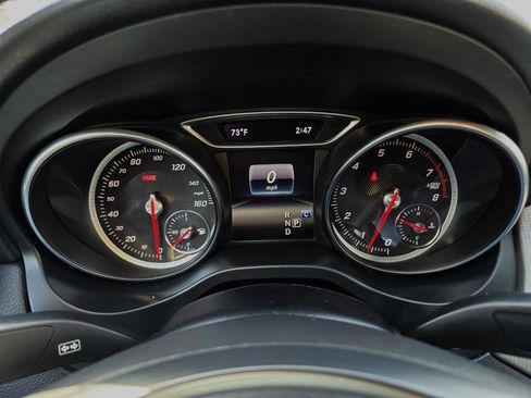 Used 2018 Mercedes-Benz CLA 250 4MATIC image 15