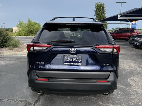 Used 2023 Toyota RAV4 XLE Premium FWD image 6