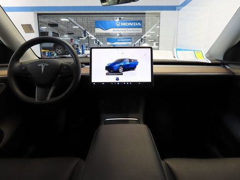 Used 2023 Tesla Model Y Long Range image 8