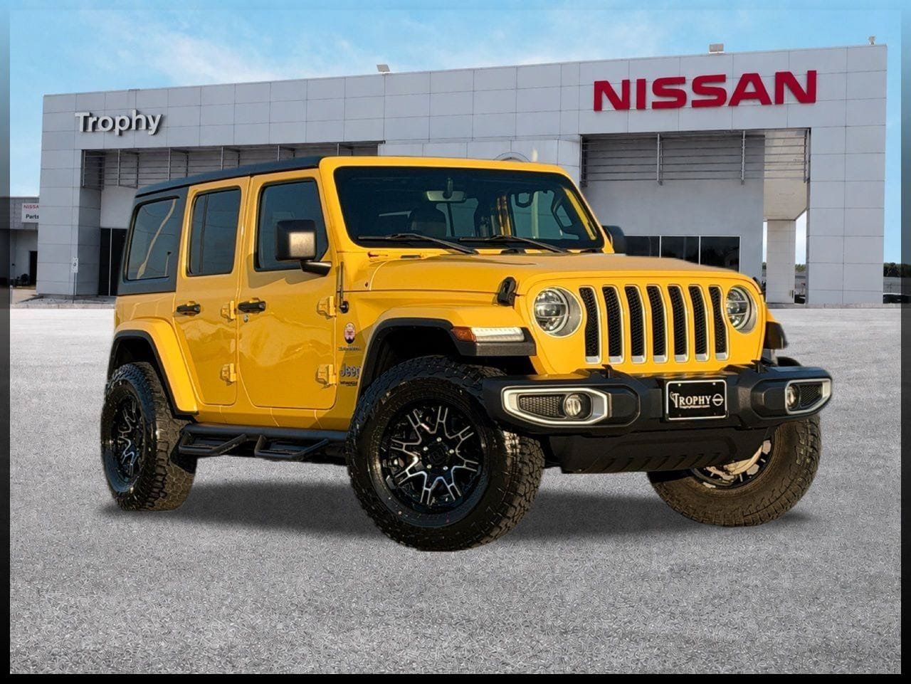 Used 2019 Jeep Wrangler Unlimited Sahara AWD/4WD image 1