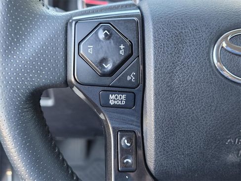 Used 2021 Toyota 4Runner TRD Off-Road Premium image 28