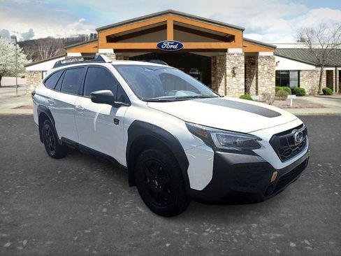 Used 2024 Subaru Outback Wilderness AWD/4WD image 3