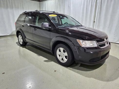 Used 2018 Dodge Journey SE image 2