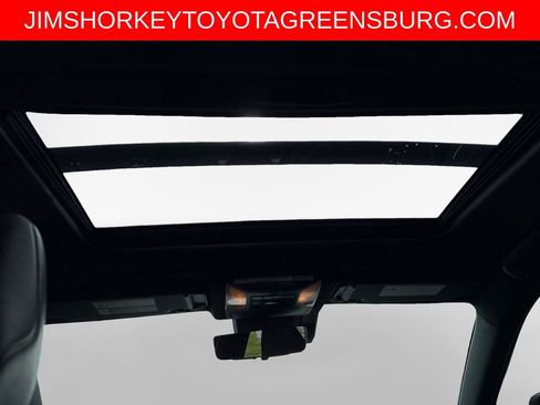 Used 2020 Toyota RAV4 XSE w/ Carpet Mat Package AWD/4WD image 23